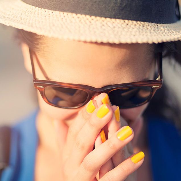 yellow nails cause and treatment