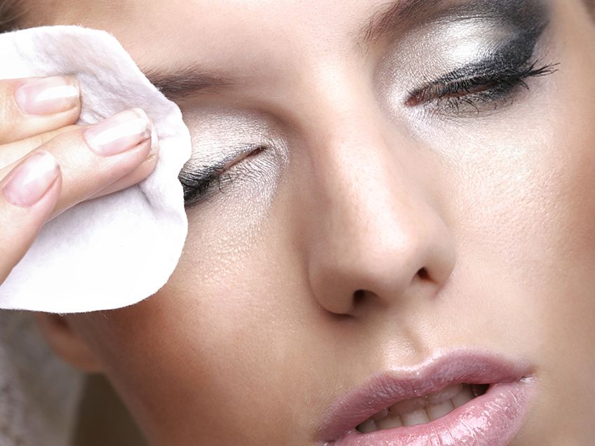 how to take off waterproof mascara without eye makeup remover