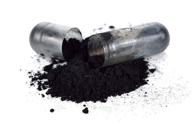 How I use Charcoal Powder to start the design process for my