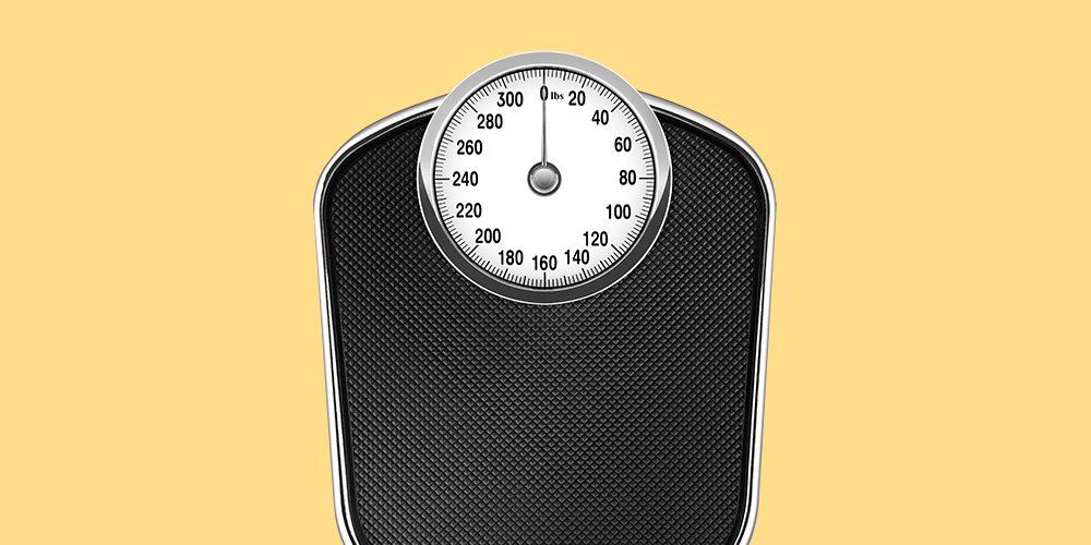 https://hips.hearstapps.com/hmg-prod/images/766/follow-this-pre-scale-routine-to-make-sure-your-weigh-ins-are-accurate-1505501282.jpg?crop=1xw:0.786xh;center,top&resize=1200:*