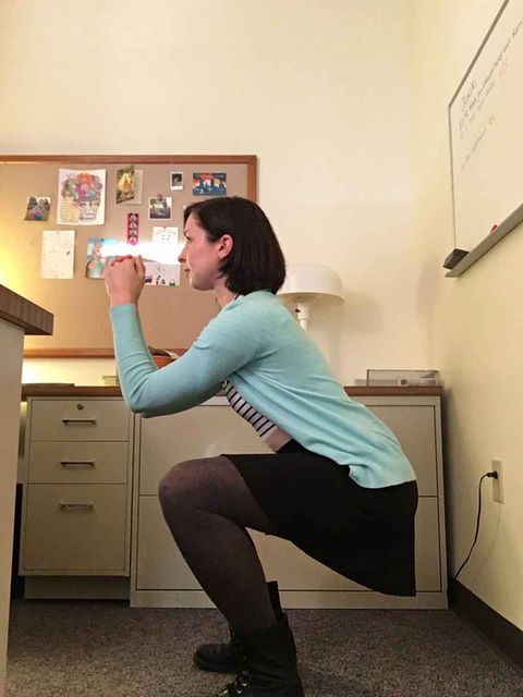 I Took Squat Breaks At Work Every Day For A Month, And Here's What Happened