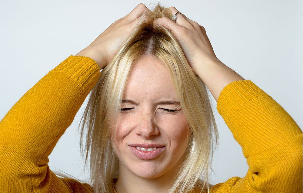 12 Causes Of An Itchy Scalp, According To Dermatologists
