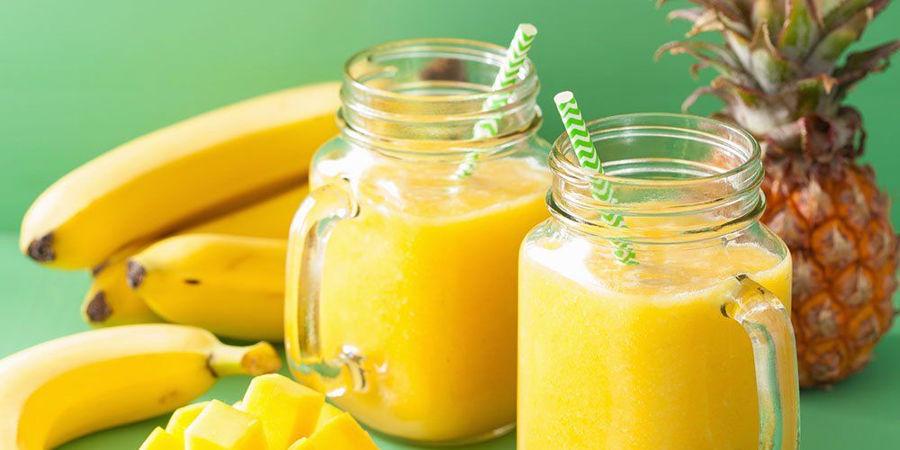 This Gorgeous Smoothie Is Perfect For Your Next Post-Yoga Brunch