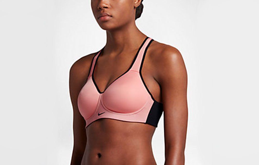 This Nike Sports Bra Keeps Big Boobs In Place During Workouts—And