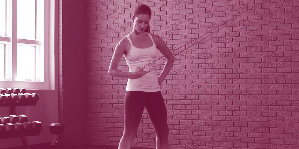 Sculpt Flat Abs And Tight Arms With These 5 Resistance Band Moves ...
