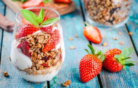 6 Ways Your Trendy Breakfast Is Making You Gain Weight—And How To Fix It