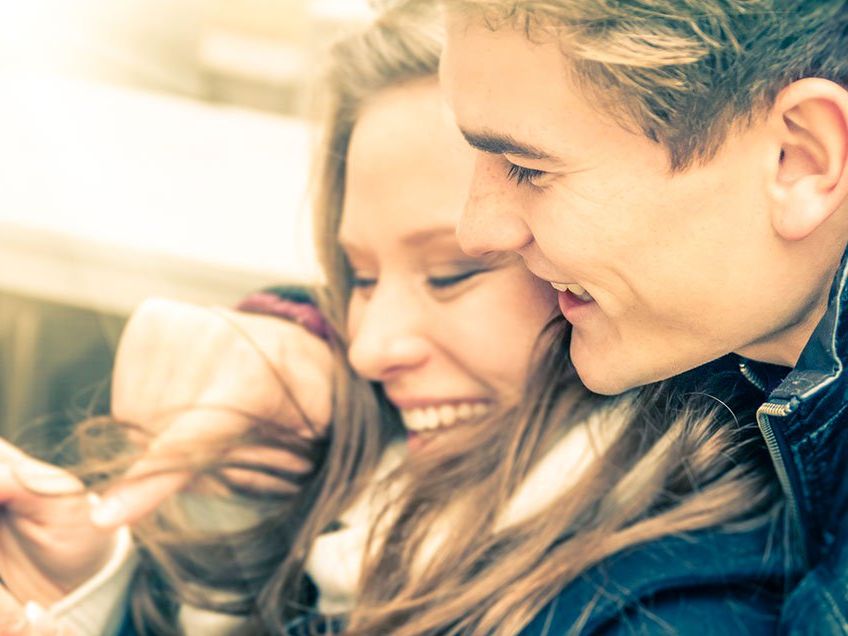 Do I Love Her? 48 Signs You're Slowly but Surely Falling in Love with a Girl