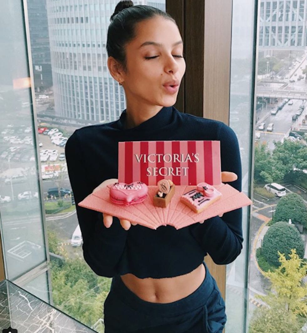 Here's What The Victoria's Secret Models Are Doing In Shanghai Before  Monday's Show