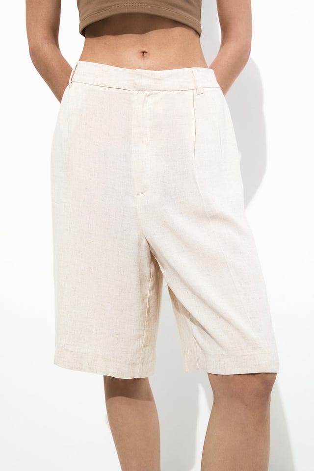 Las bermudas de lino de Pull&Bear son puro estilo este verano 6 Moncloa Elegancia para cualquier ocasión