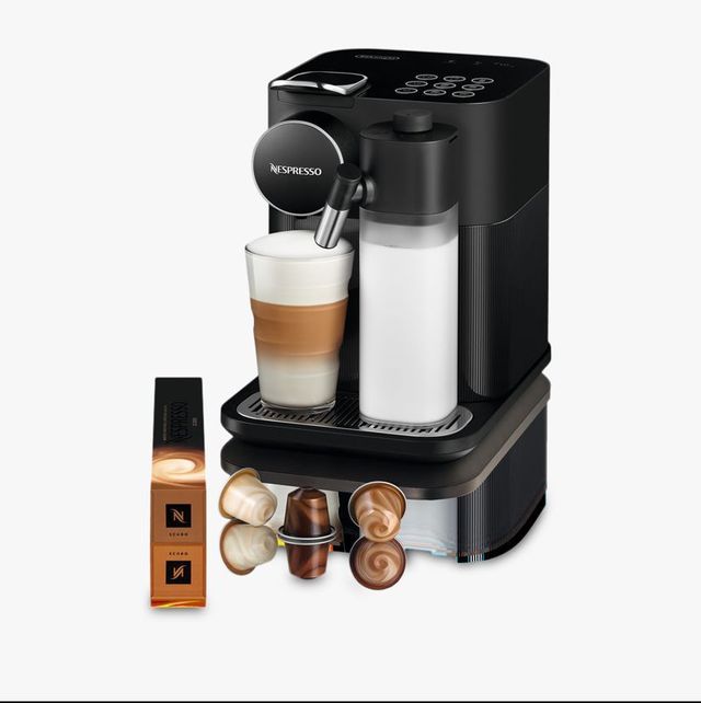 Espresso machine, Small appliance, Home appliance, Coffee grinder, Coffeemaker, Drip coffee maker, Kitchen appliance, Cup, Food processor, Machine, 
