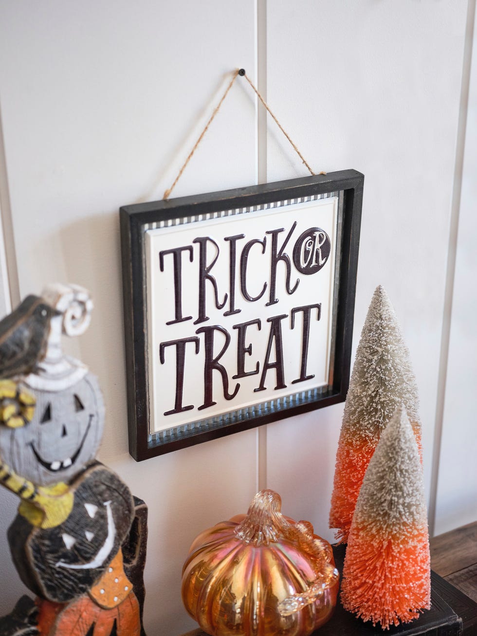 Pumpkin, Orange, Candy corn, Room, 