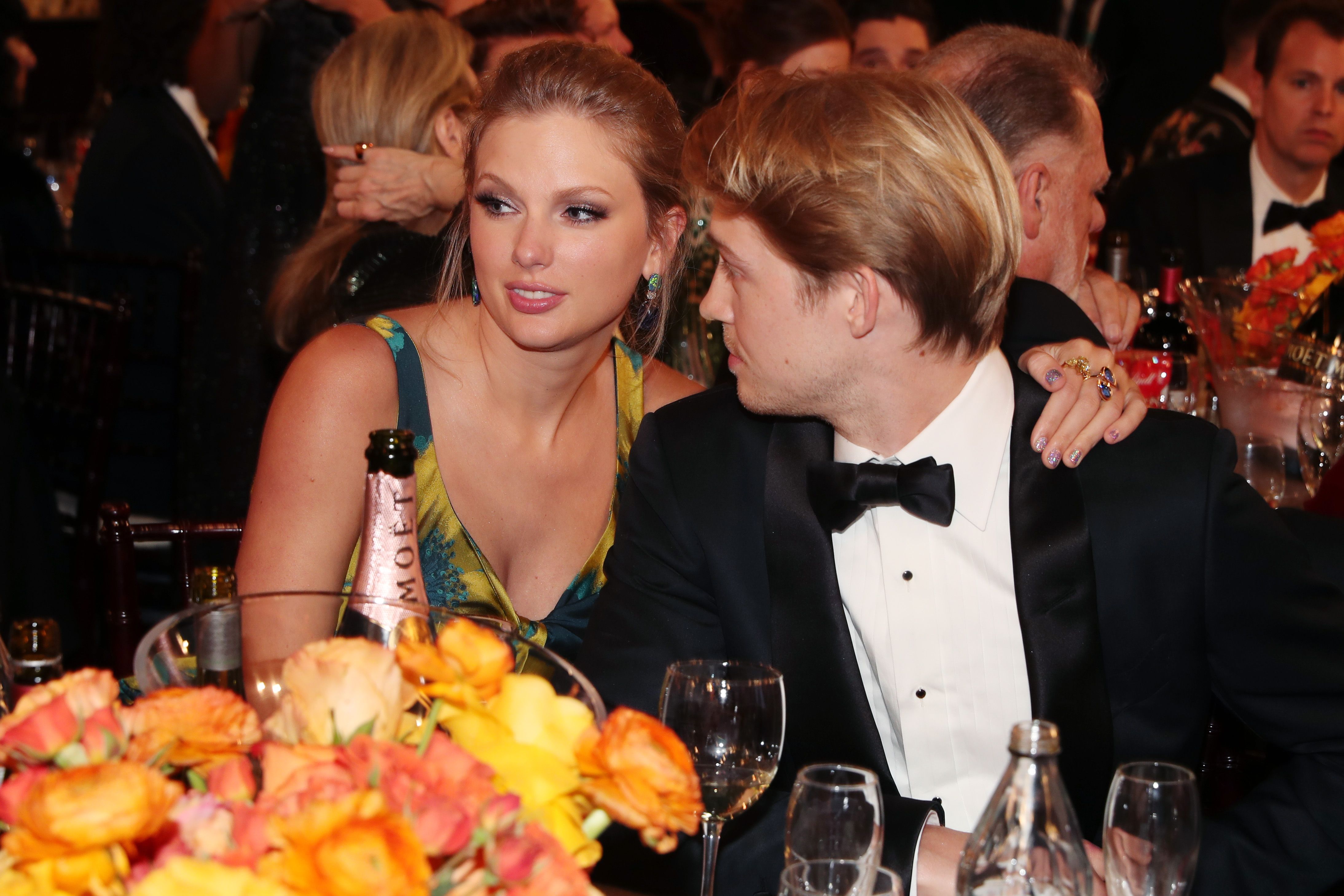 How Taylor Swift S Ex Joe Alwyn Feels About The Tortured Poets Department   77th Annual Golden Globe Awards Pictured Taylor Swift And News Photo 1707232366 