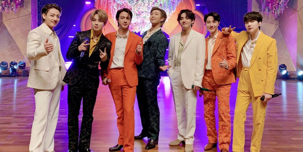 【限定1】第62回グラミー賞授賞式 BTS ブランケット &amp;クッションカバー BTSがグラミー賞2022のレッドカーペットに登場！「ルイ