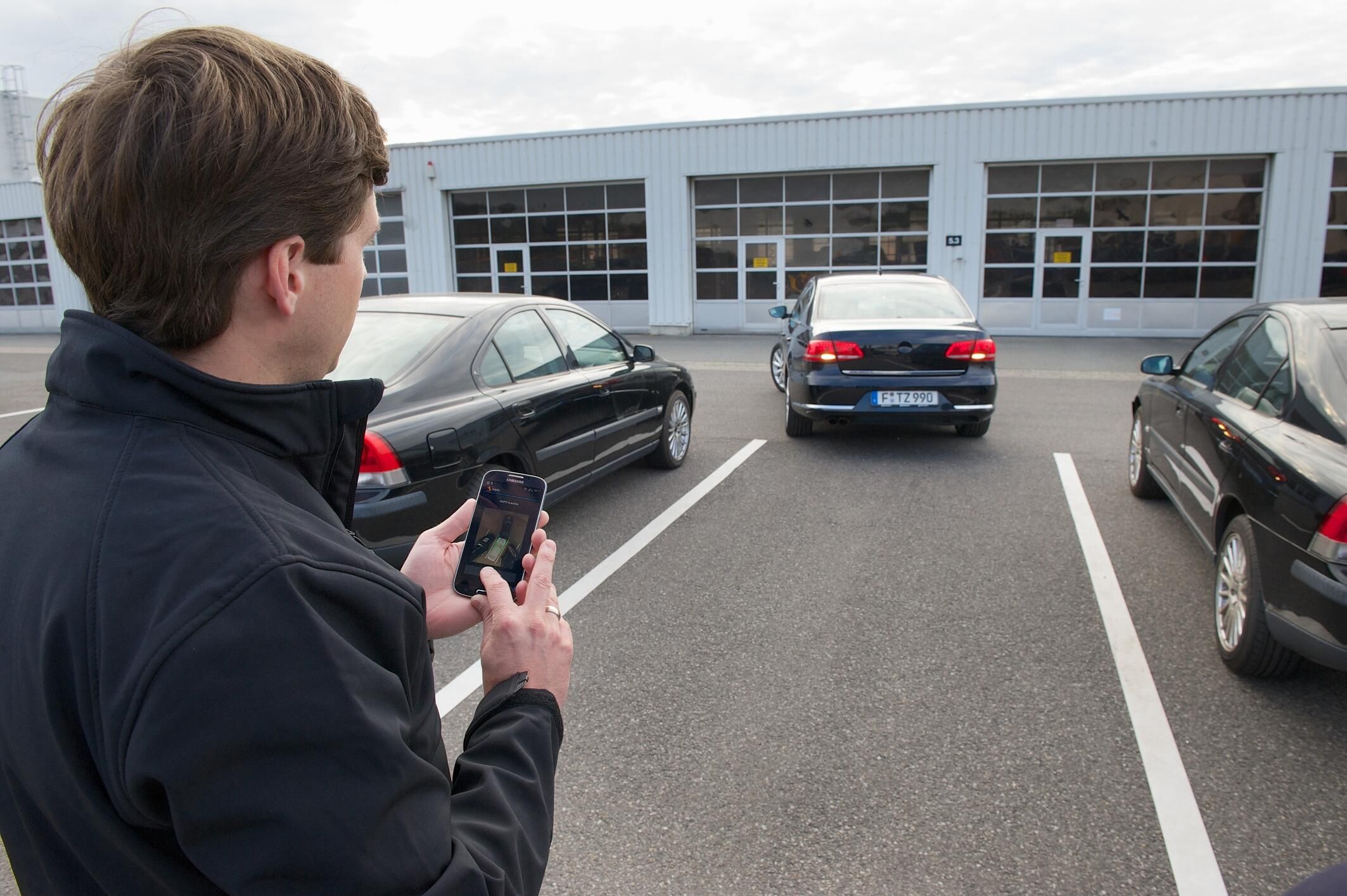 Valet Parking - Pull Up and Have Your Car Parked for You - Continental AG