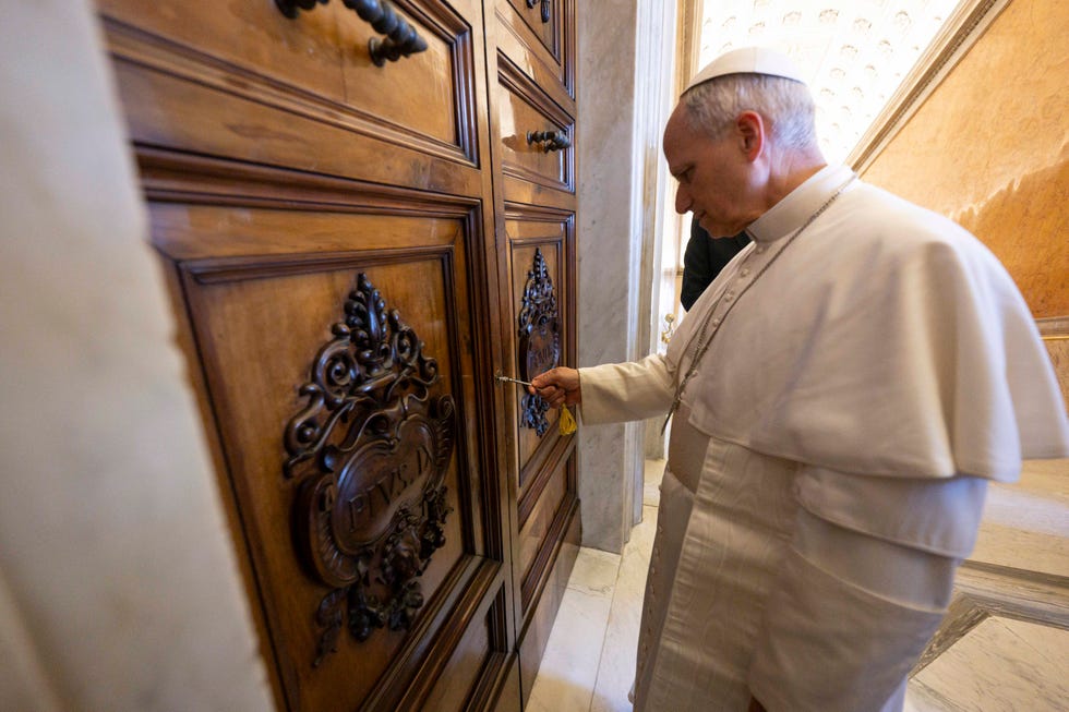 Pope Leo Visits Papal Apartment At The Apostolic Palace