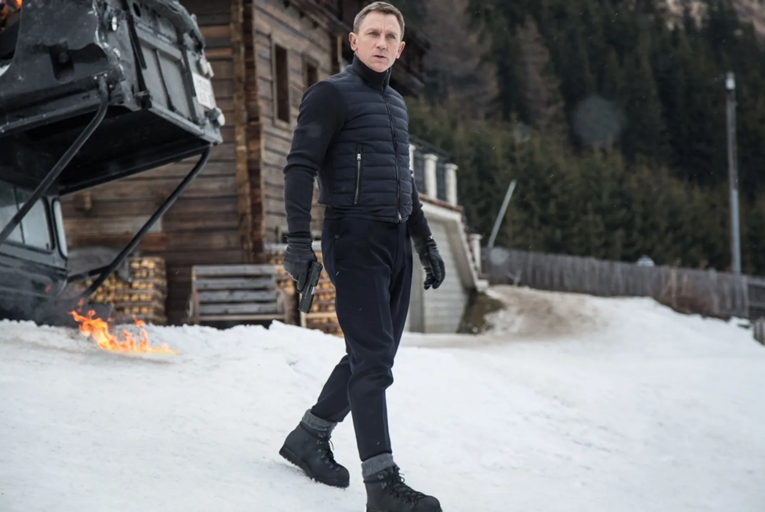 Best Daniel Craig James Bond Style Moments How To Buy His Look