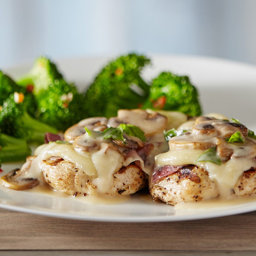 Dish, Food, Cuisine, Ingredient, Cruciferous vegetables, Produce, Comfort food, Staple food, Recipe, Chicken meat, 