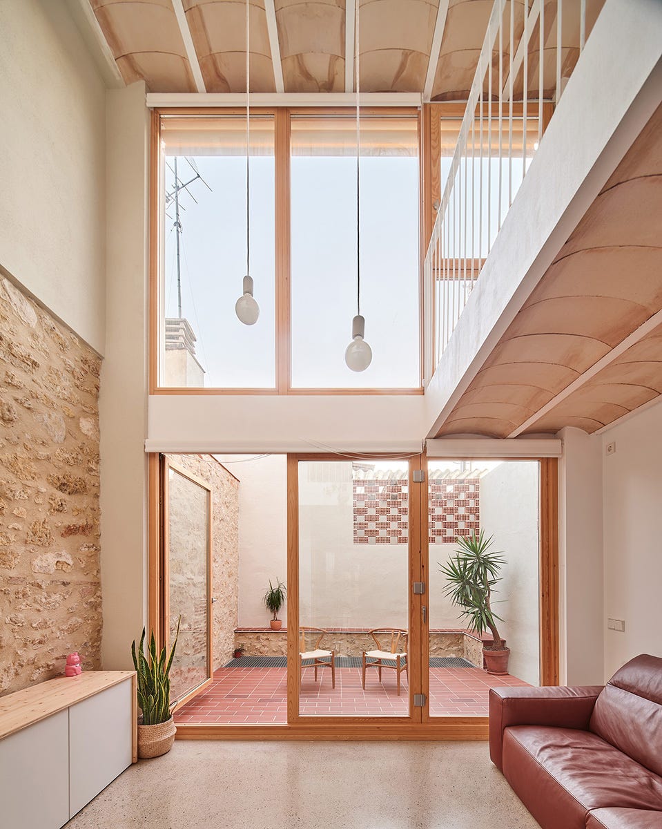 Renovated historic house, with living room and terrace