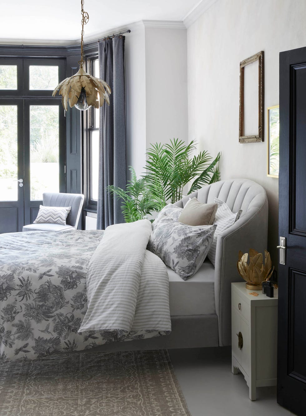grey bedroom ideas