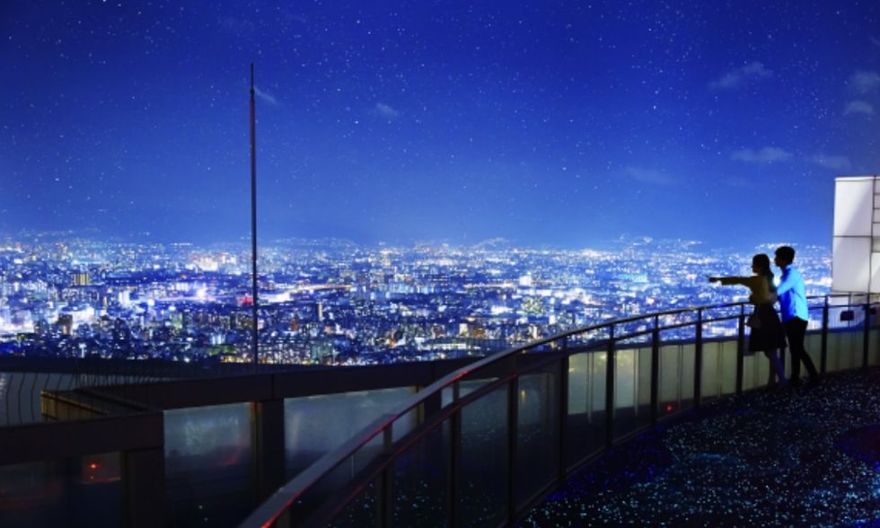 日本大阪自由行「必訪景點」11選！在地人推薦絕美夜景、美食一條街打造大阪不夜城