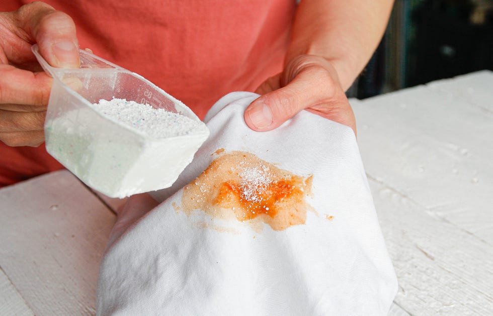 removing tomato stain from the white fabric