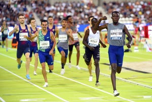 800m en Vallehermoso: Mejores auriculares para correra, Kevin López y Mariano García