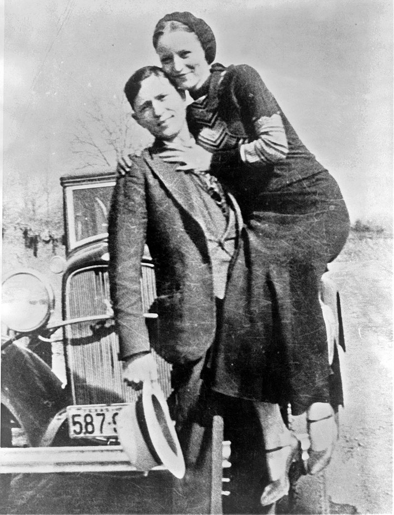 Bonnie  Clyde Phone Wallpapers  Mobile Abyss
