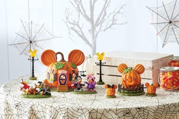 disney department 56 halloween village