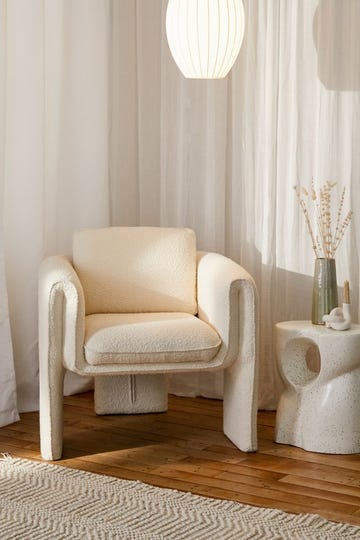 floria boucle chair