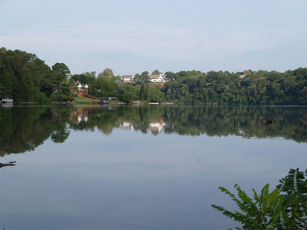 most-expensive-lakes-to-live-on-in-america-expensive-lake-homes