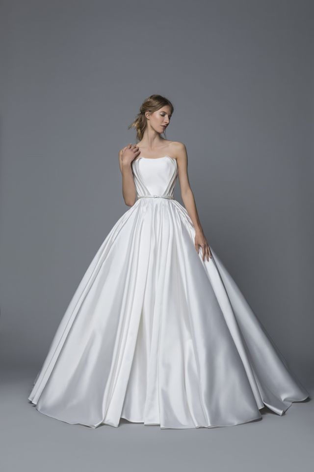Gown, Wedding dress, Fashion model, Clothing, Dress, Bridal party dress, Bridal clothing, Bridal accessory, Shoulder, A-line, 