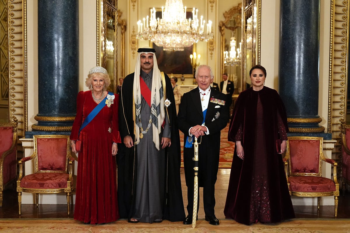 The Best Photos of the Royal Family at the Qatari State Banquet