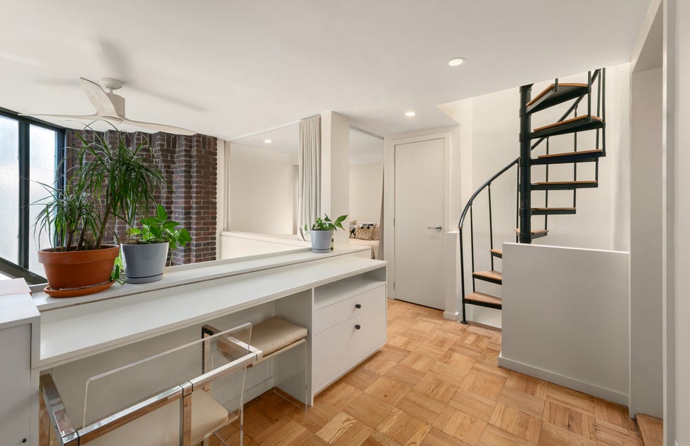parker posey duplex 