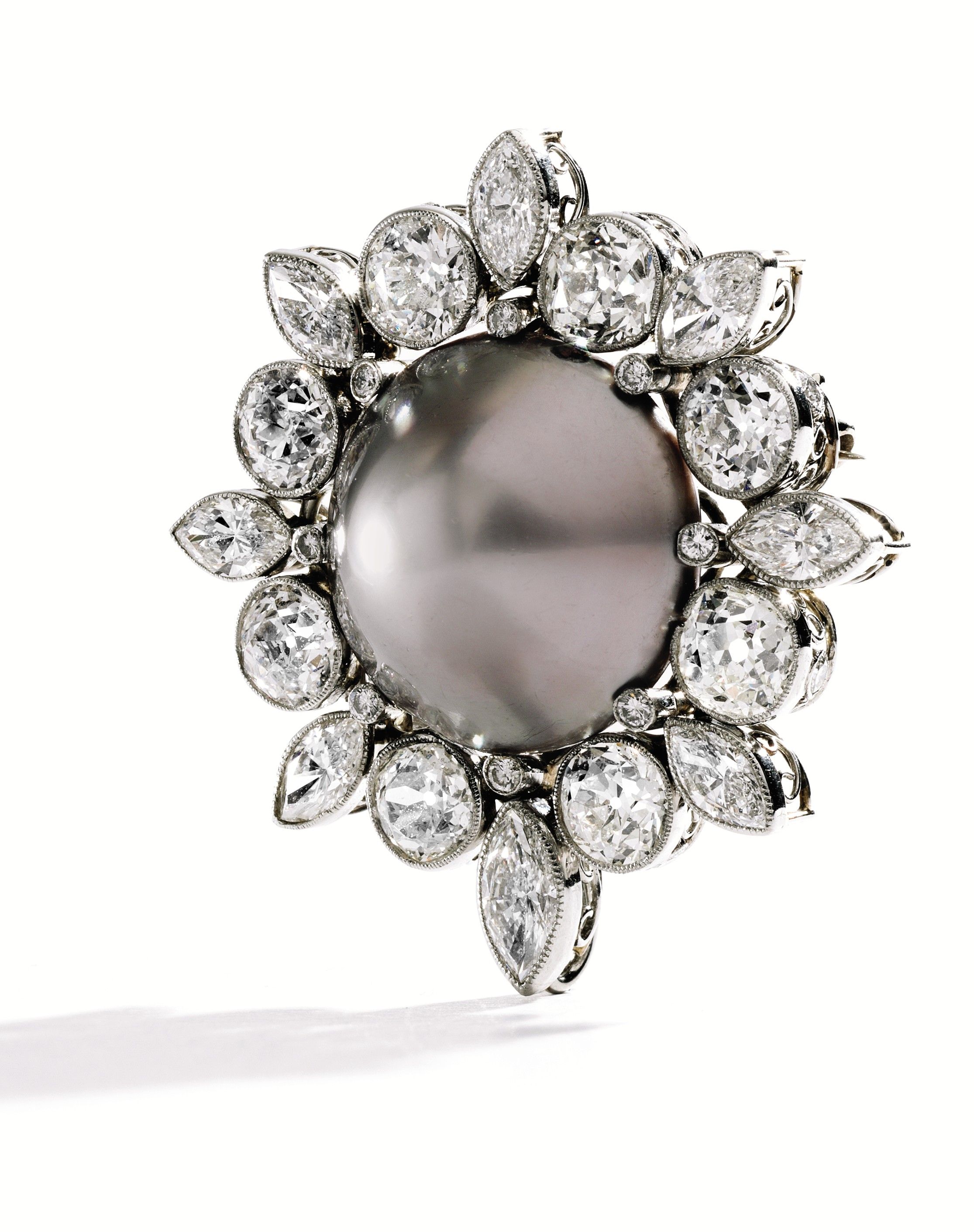 Diamond, natural pearl, brooch