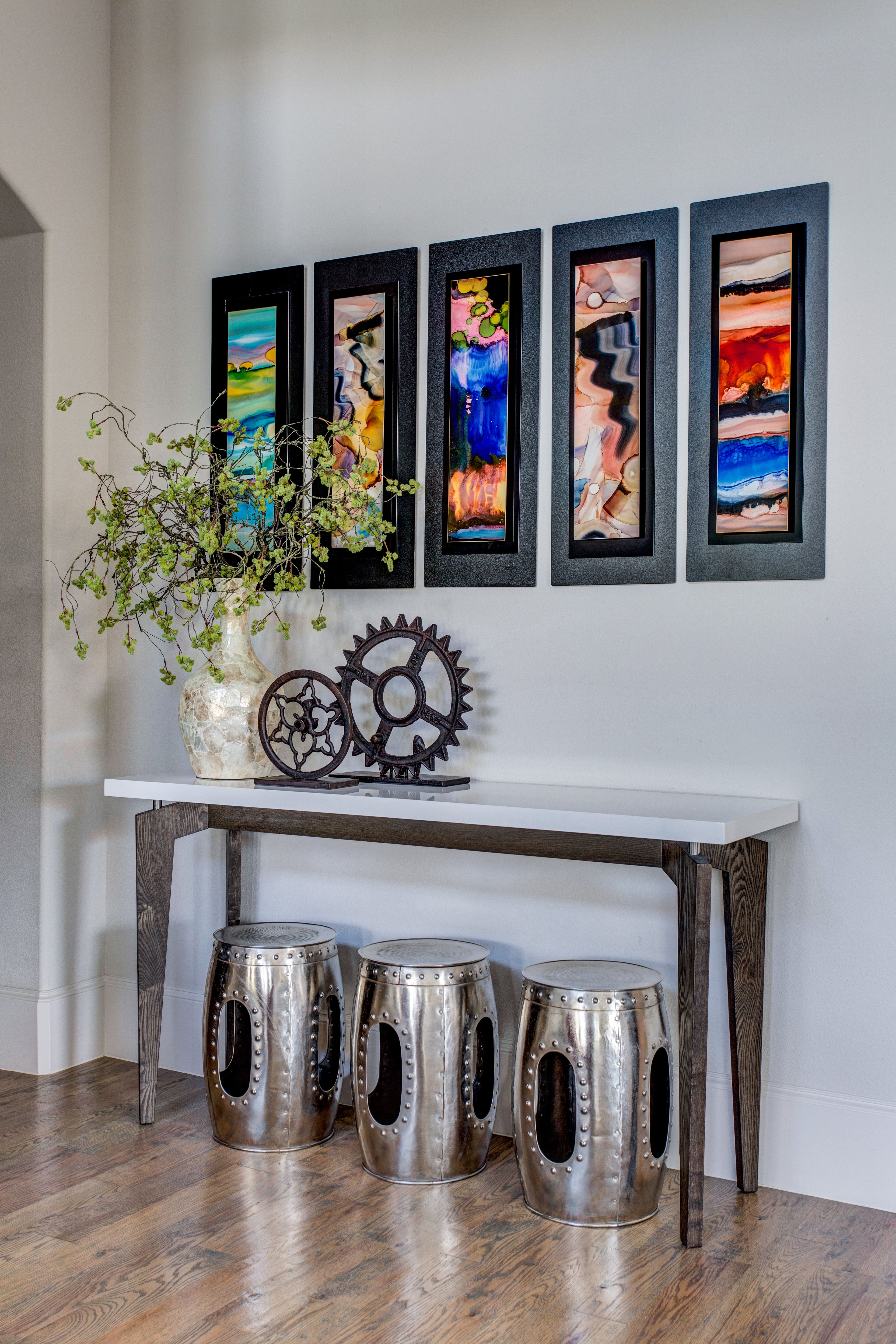 30 Creative Ideas for Styling a Console Table How to Style a Console Table