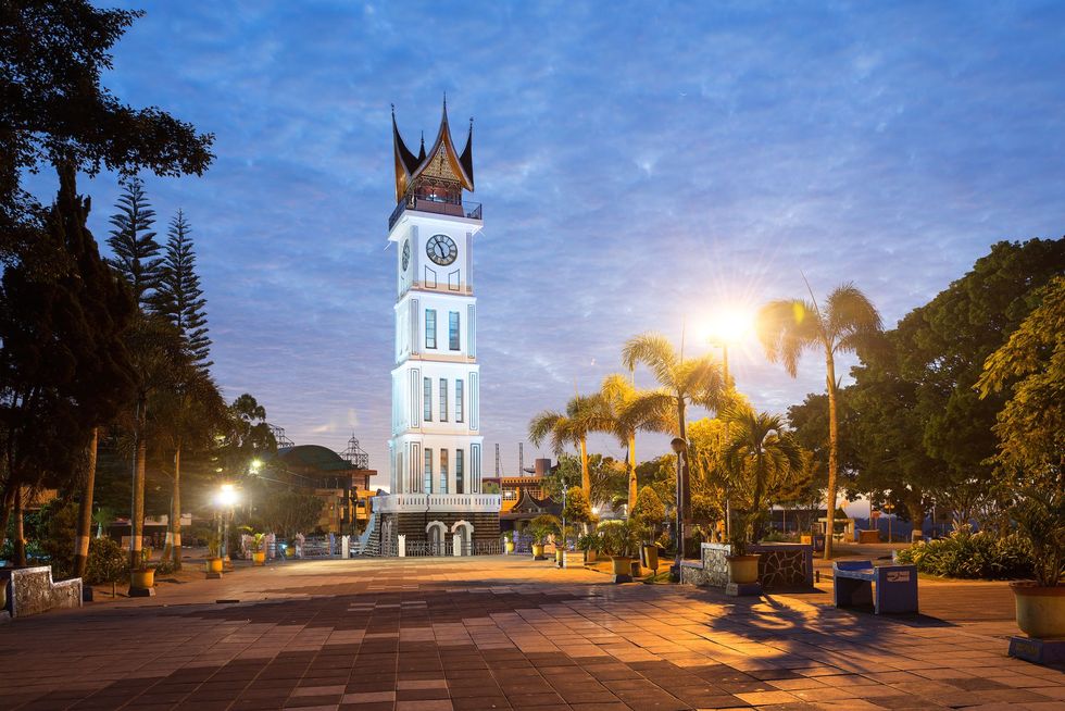 De klokkentoren Jam Gadang in Bukittinggi Foto AfriandiGetty Images