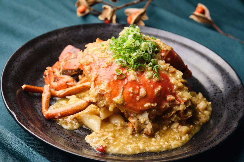 秋天就是要吃螃蟹！2023秋蟹餐廳推薦，奢華螃蟹料理「紅蟳、沙公、帝王蟹」饕客請收藏