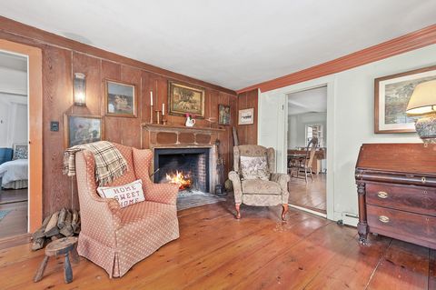 jackie kennedy hamptons riding house for sale