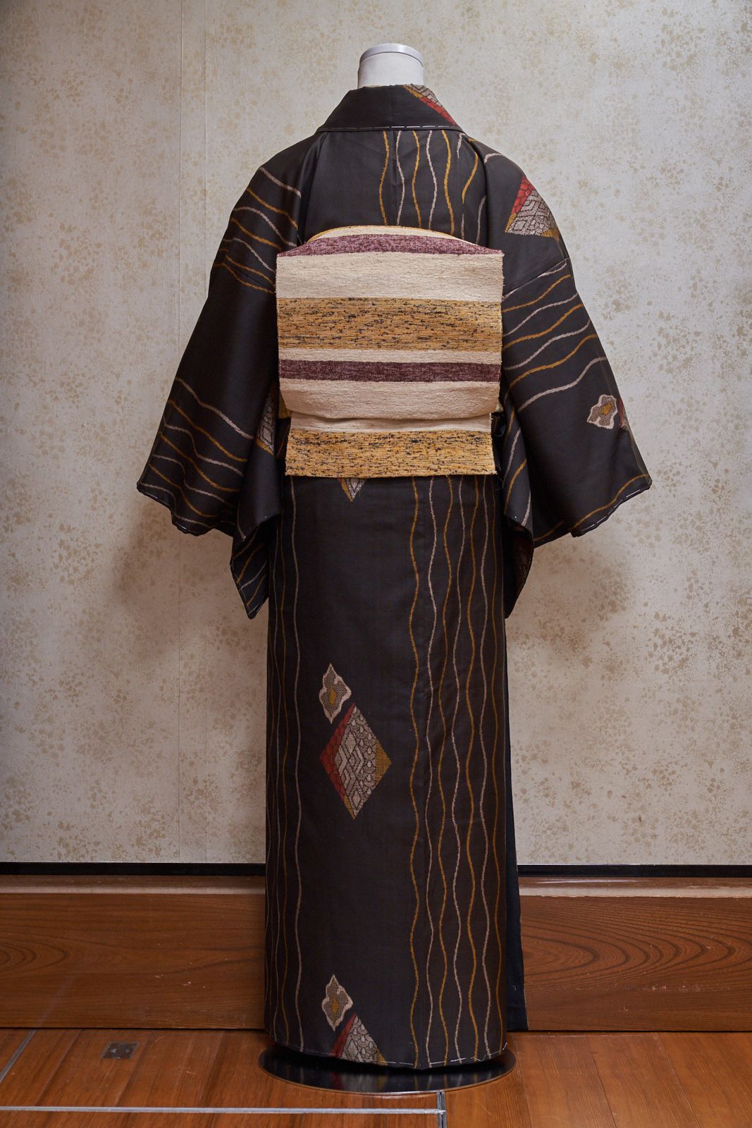 羽織　パッチワーク　継ぎ接ぎ　絹裂　時代物　着物　アンティーク fit=scale-down,w=1200