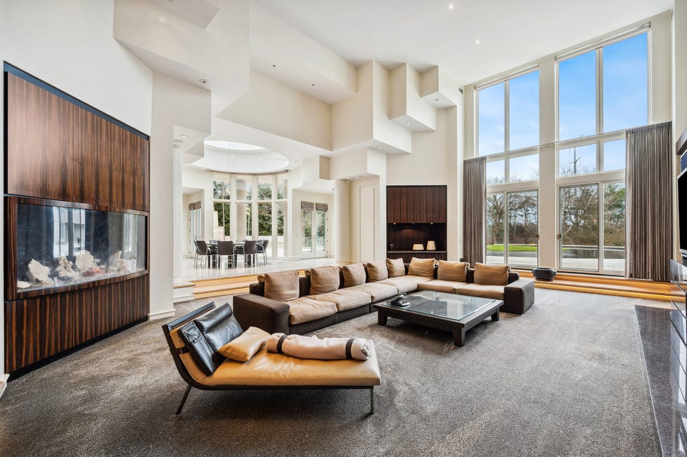 michael jordan mansion