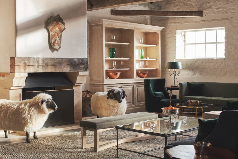 Living room, Room, Interior design, Furniture, Home, House, Table, Wall, Floor, Iron, 