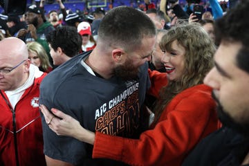 travis kelce and taylor swift at the afc championship