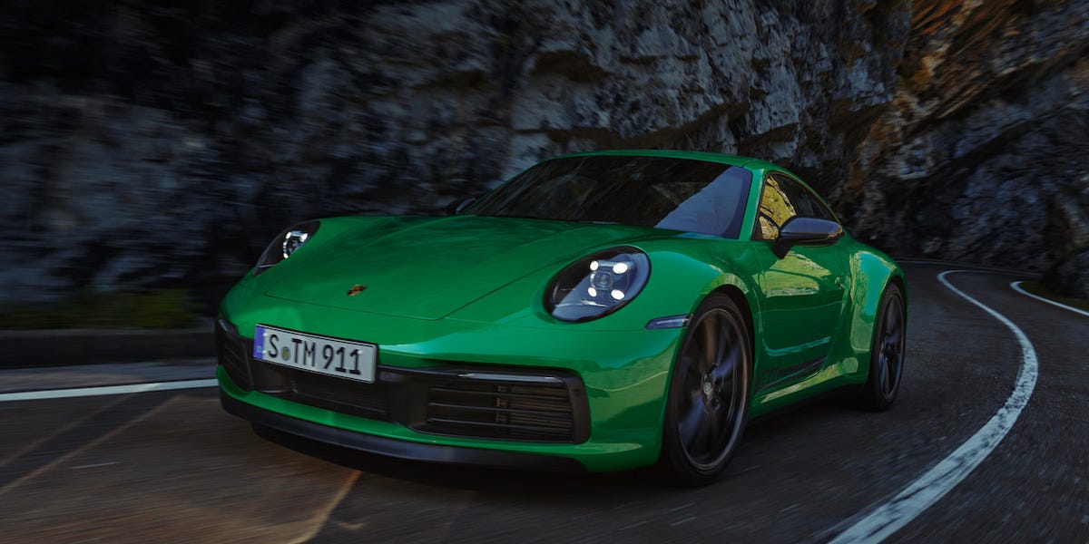 2023 Porsche 911 Carrera T Returns to Delight Driving Enthusiasts