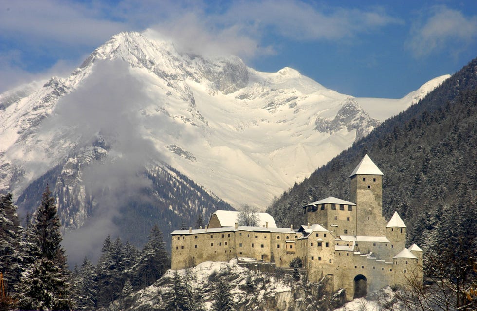 burg taufers in ahrntal