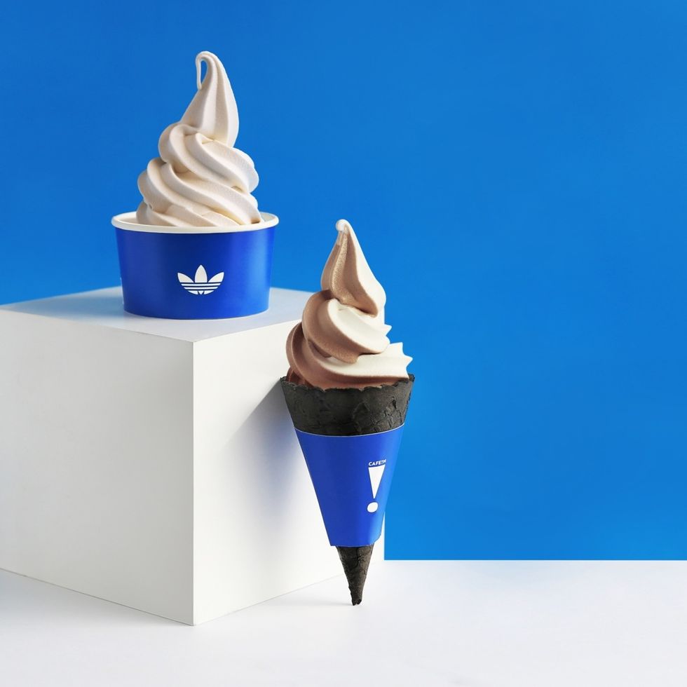 adidas originals x cafen聯名咖啡站全台巡迴！復古色系渲染4家硬咖啡，逛完再吃三葉草扁可頌、藍色冰淇淋