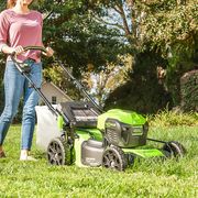 Lawn, Walk-behind mower, Edger, Mower, Lawn mower, Grass, Vehicle, Gardener, Outdoor power equipment, Lawn aerator, 