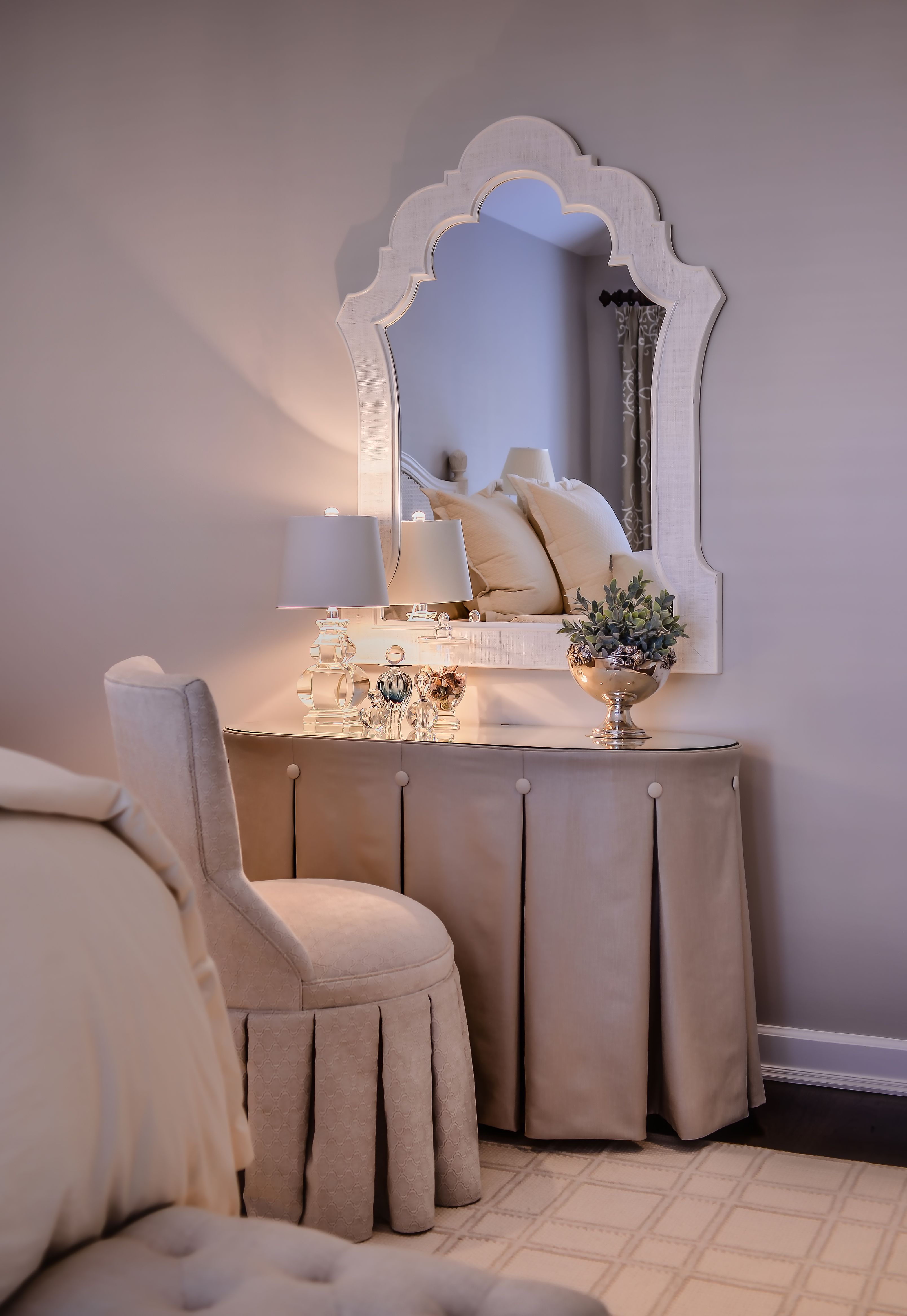 Ladys Dressing Table Decoration with Flowers, Beautiful Details, Stock  Image - Image of bright, arrangement: 103412887