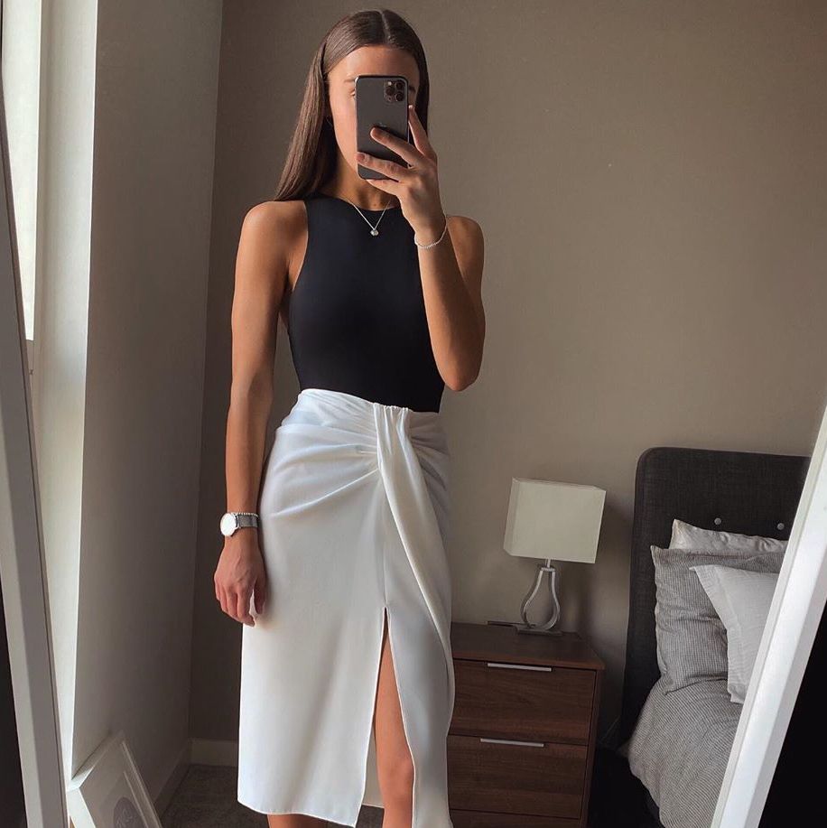 La falda más vendida de Zara que Instagram todas combinan igual