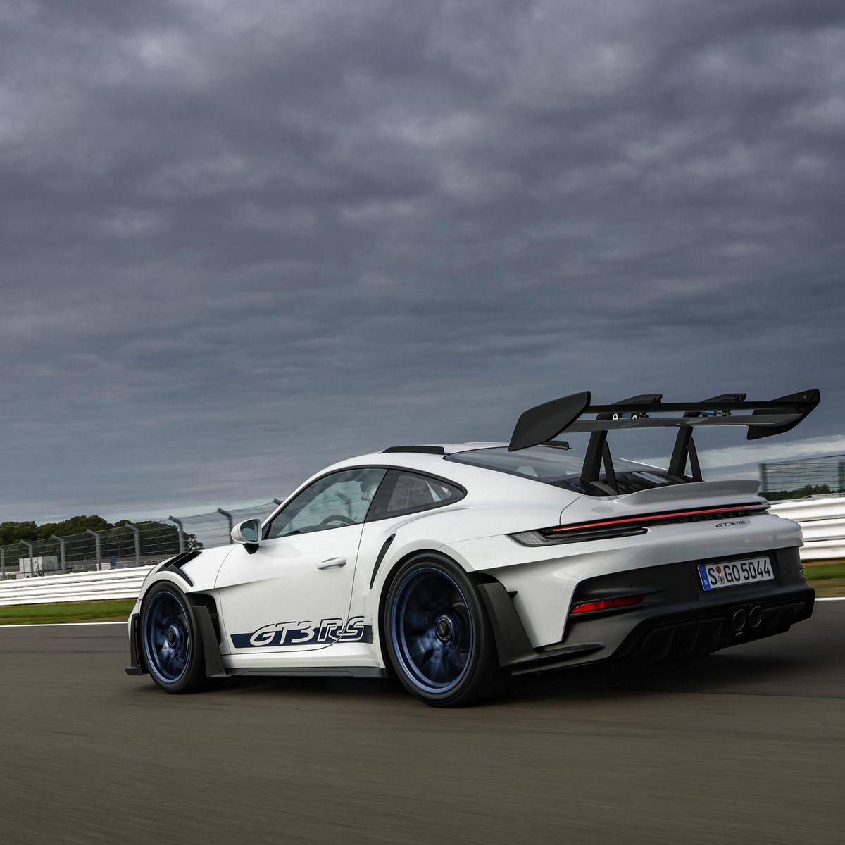 2023 Porsche 911 GT3 RS: Track Star, 41% OFF
