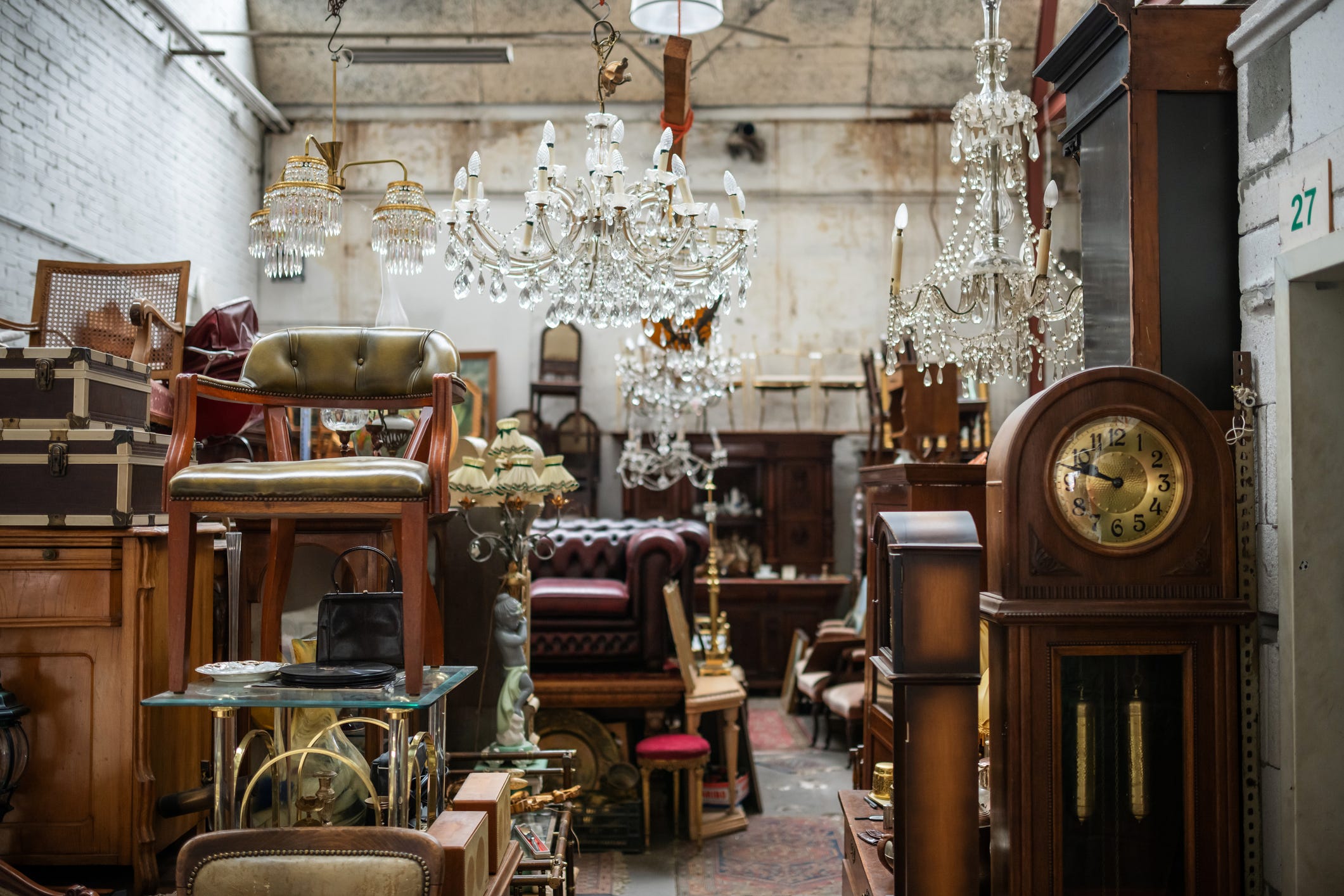 The 15 Most Valuable Thrift Store Finds, According to Designers